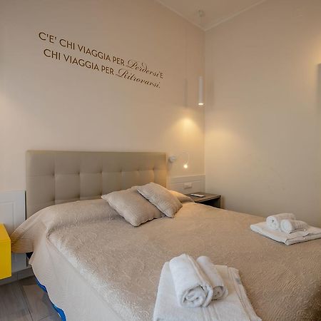 לינה וארוחת בוקר סלרנו Residenza Eleonora מראה חיצוני תמונה